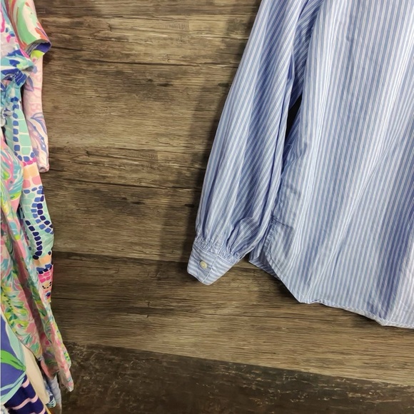 Old Navy Blue White Button Down Shirt with Voluminous Sleeves - Picture 8 of 8